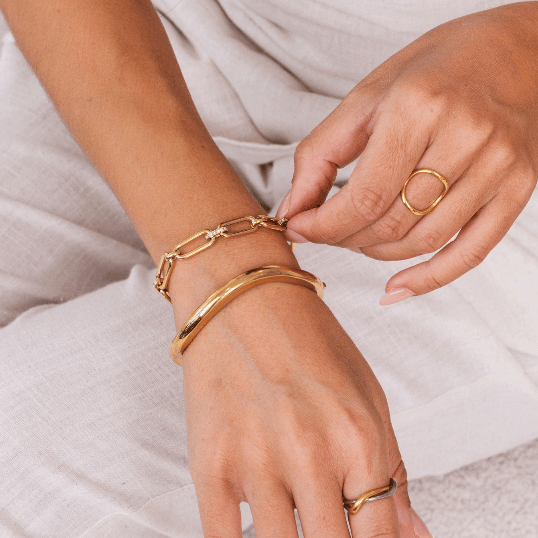 Elevated Link Bracelet